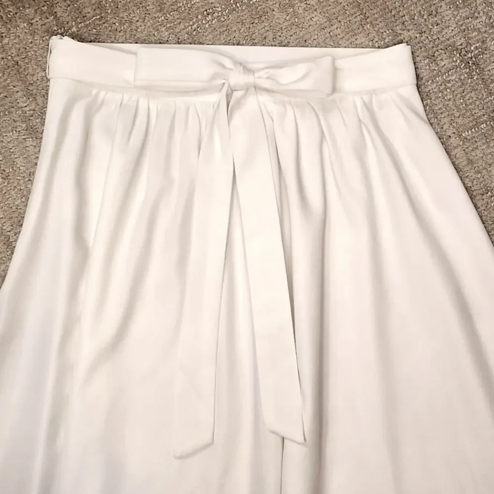 🌻3 for $18 Shein Blue and White Midi Skirt